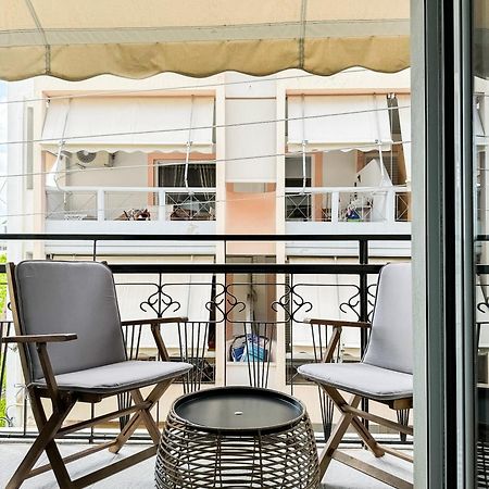 Apartment Near Metro + Port Piraeus Exterior photo